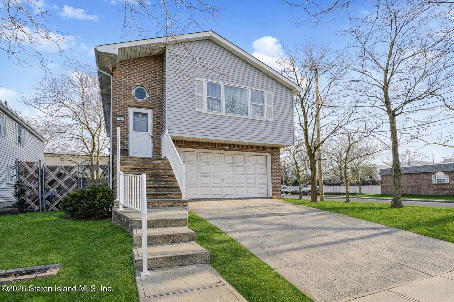 346 Oakdale Street Image 2