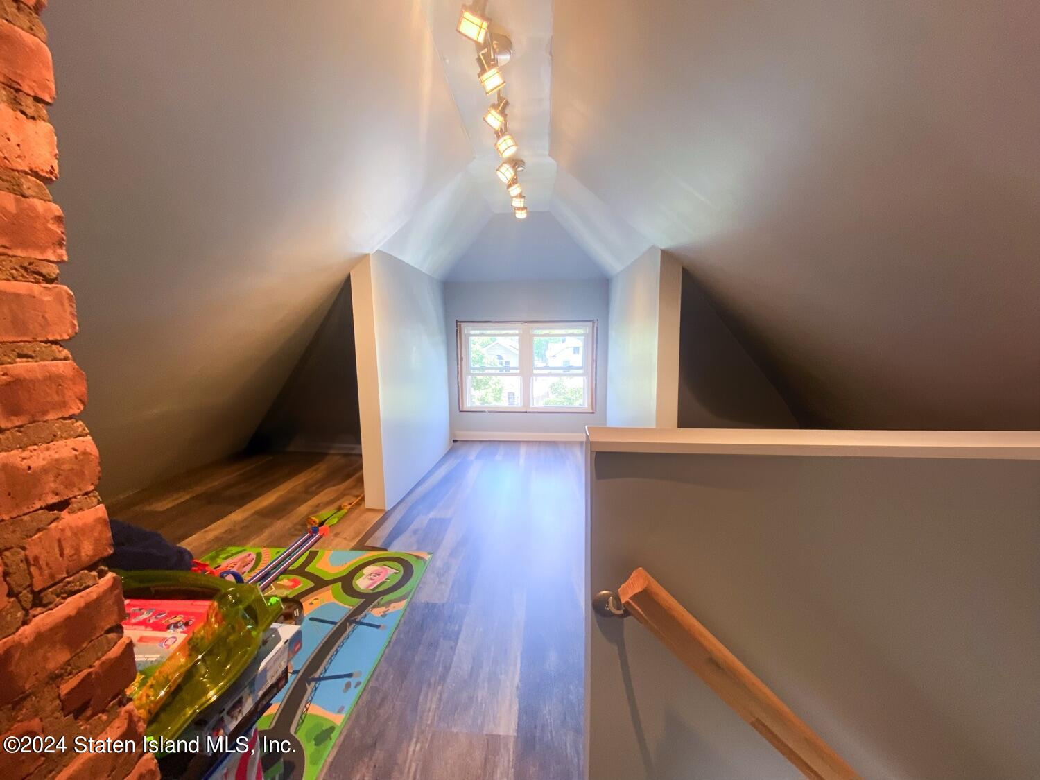 16 Bement Avenue, Staten Island, NY, 10310 image 20