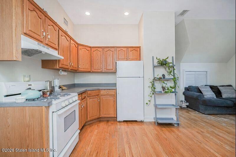 64 Giegerich Avenue, Staten Island, NY, 10307 image 39