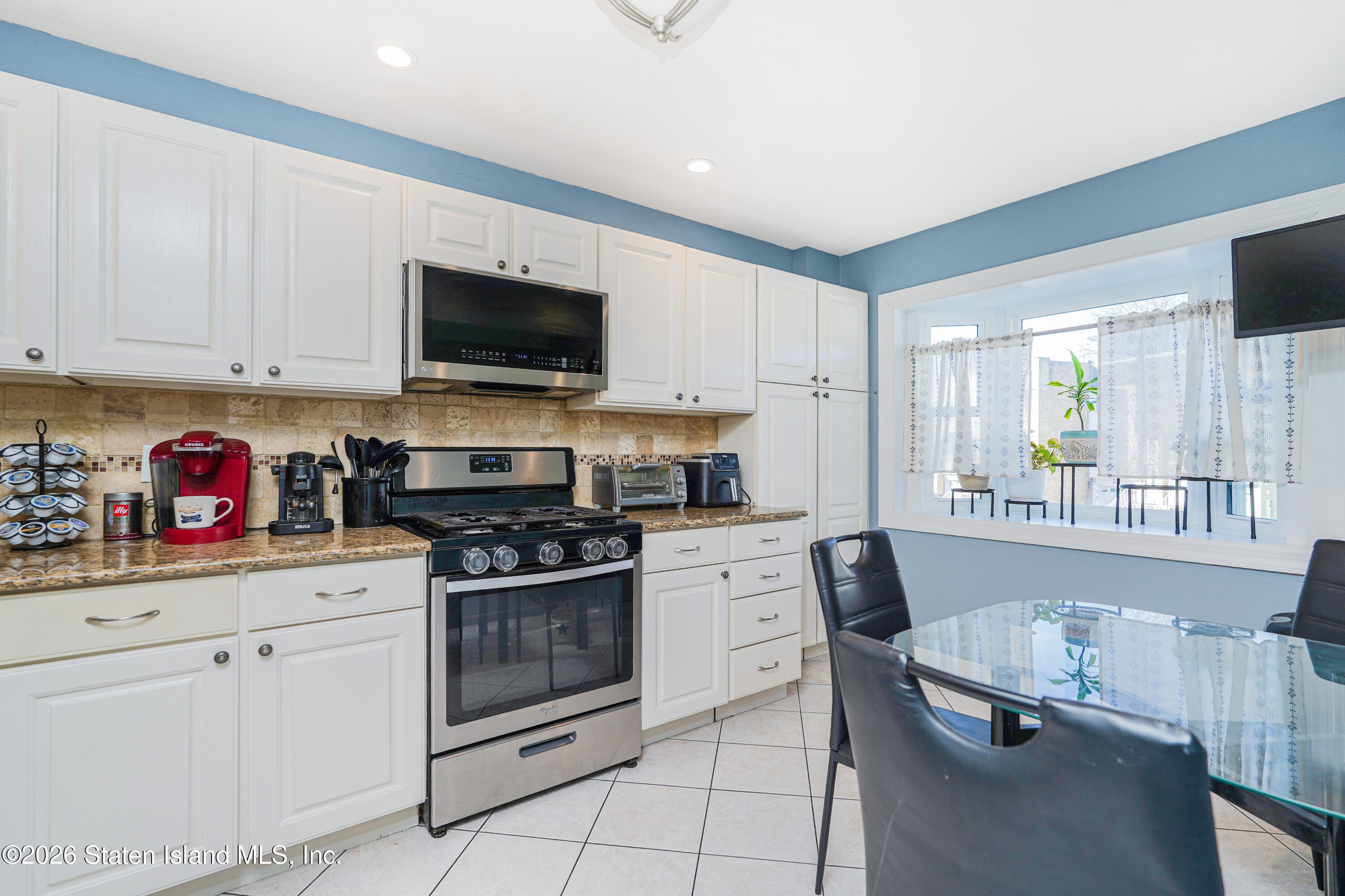 66 Daffodil Court, Staten Island, NY, 10312 image 18