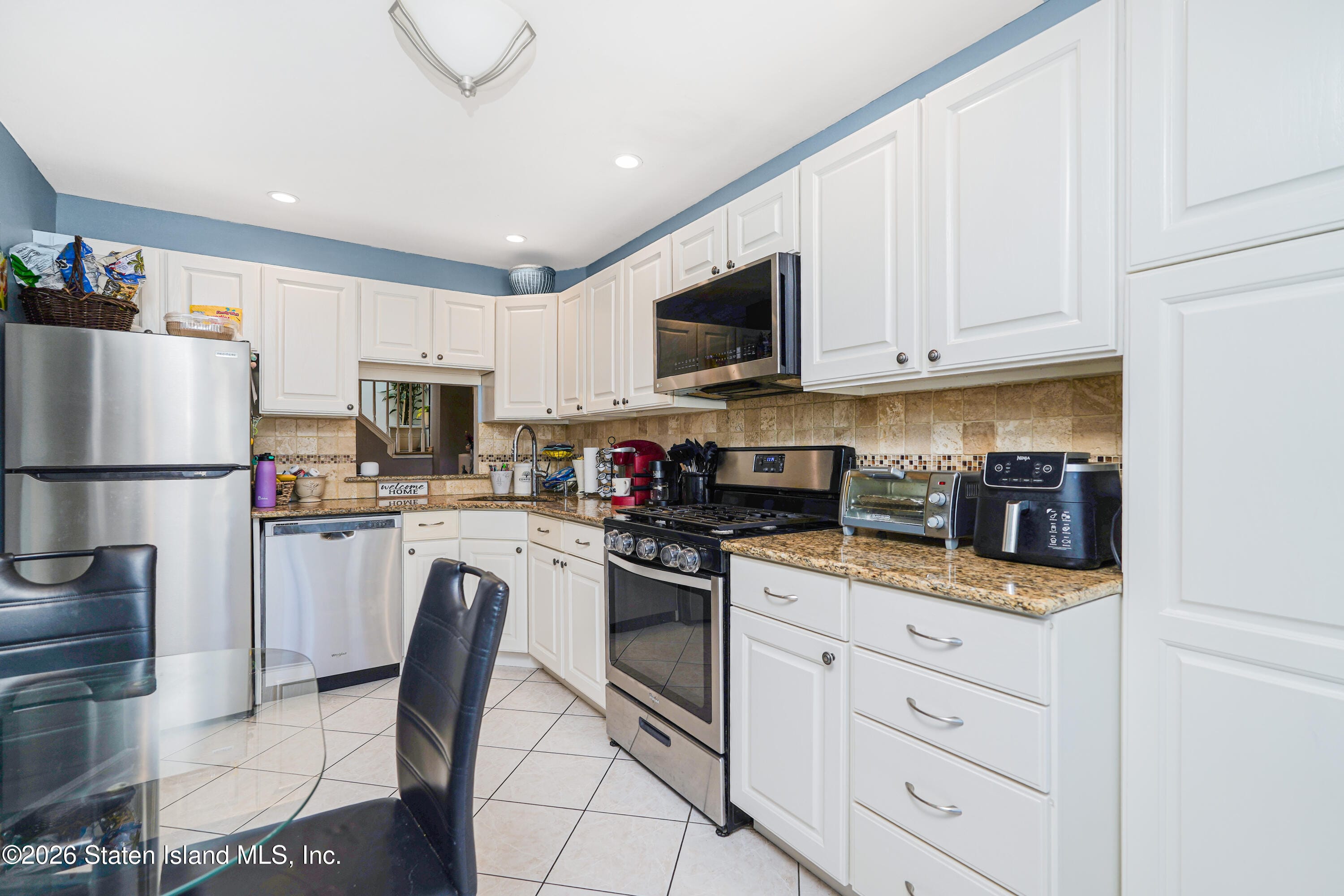 66 Daffodil Court, Staten Island, NY, 10312 image 20