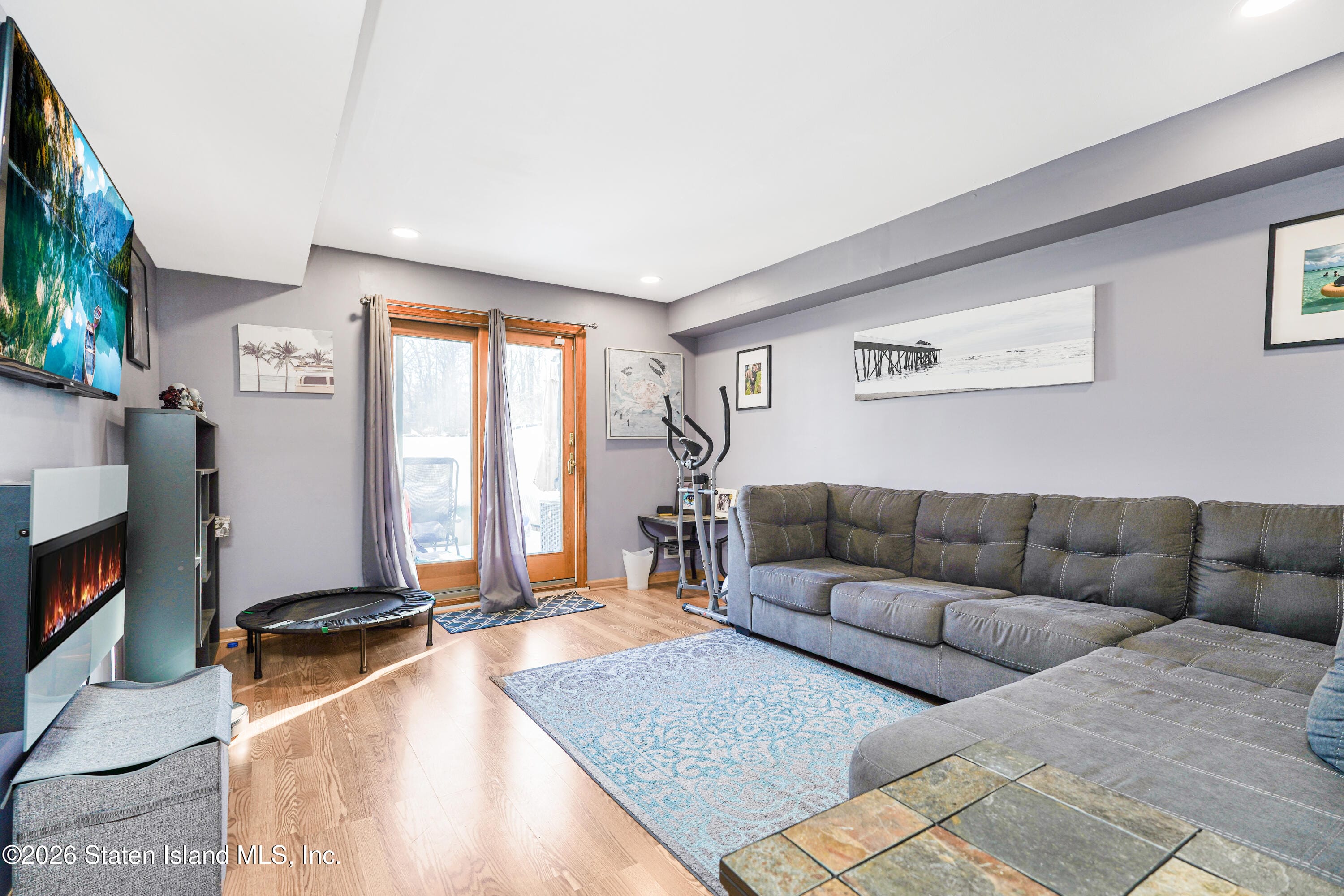 66 Daffodil Court, Staten Island, NY, 10312 image 23