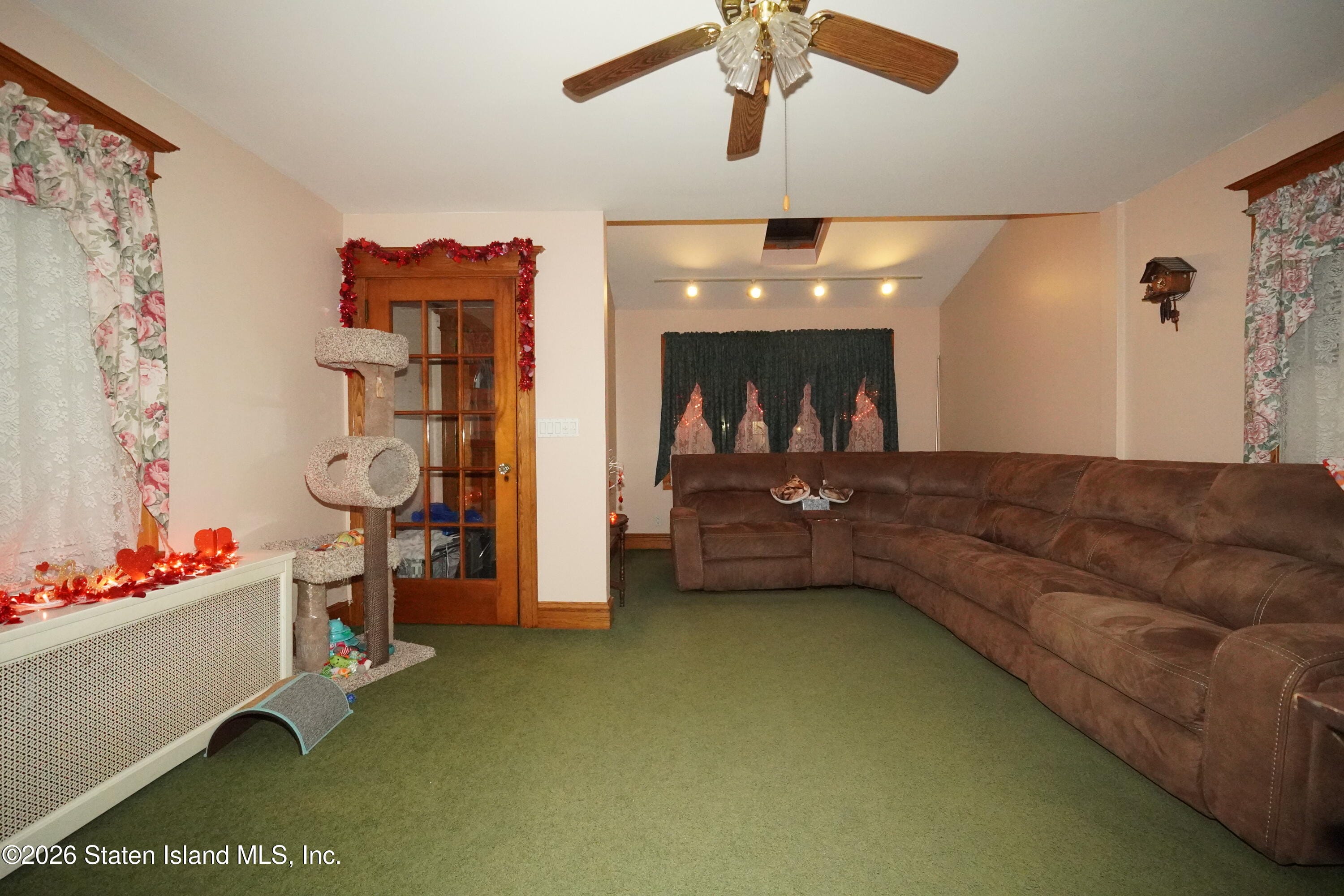 182 Lexington Avenue Image 2