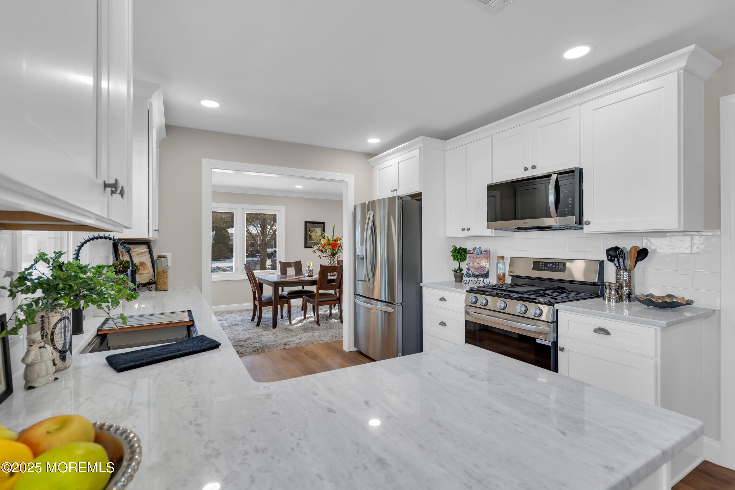 18 Meadowbrook Road Image 1