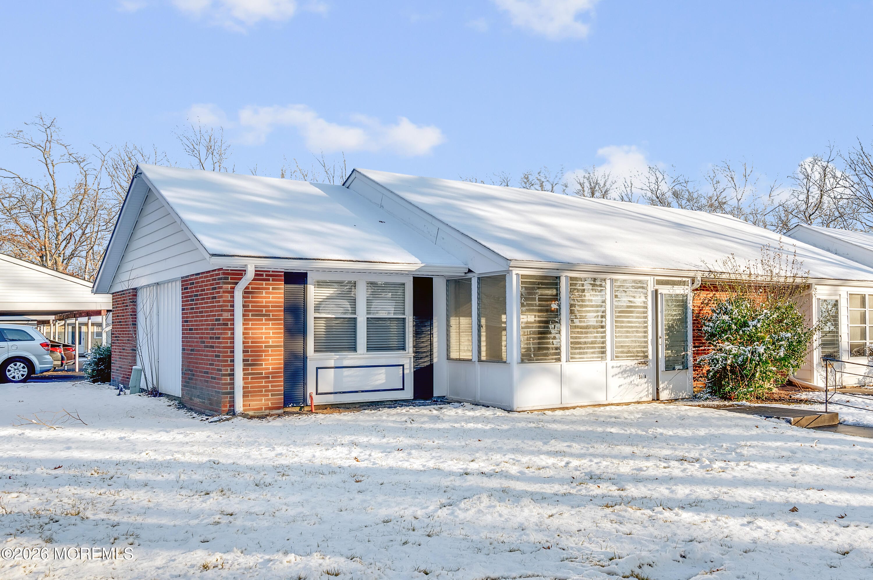 51A Cambridge Court Image 3