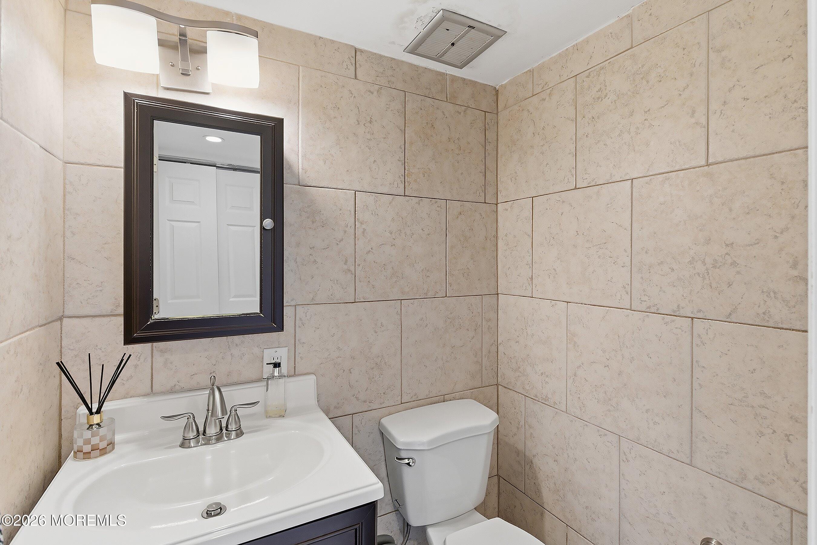 172 Williamsburg Lane, Lakewood, NJ, 08701 image 10