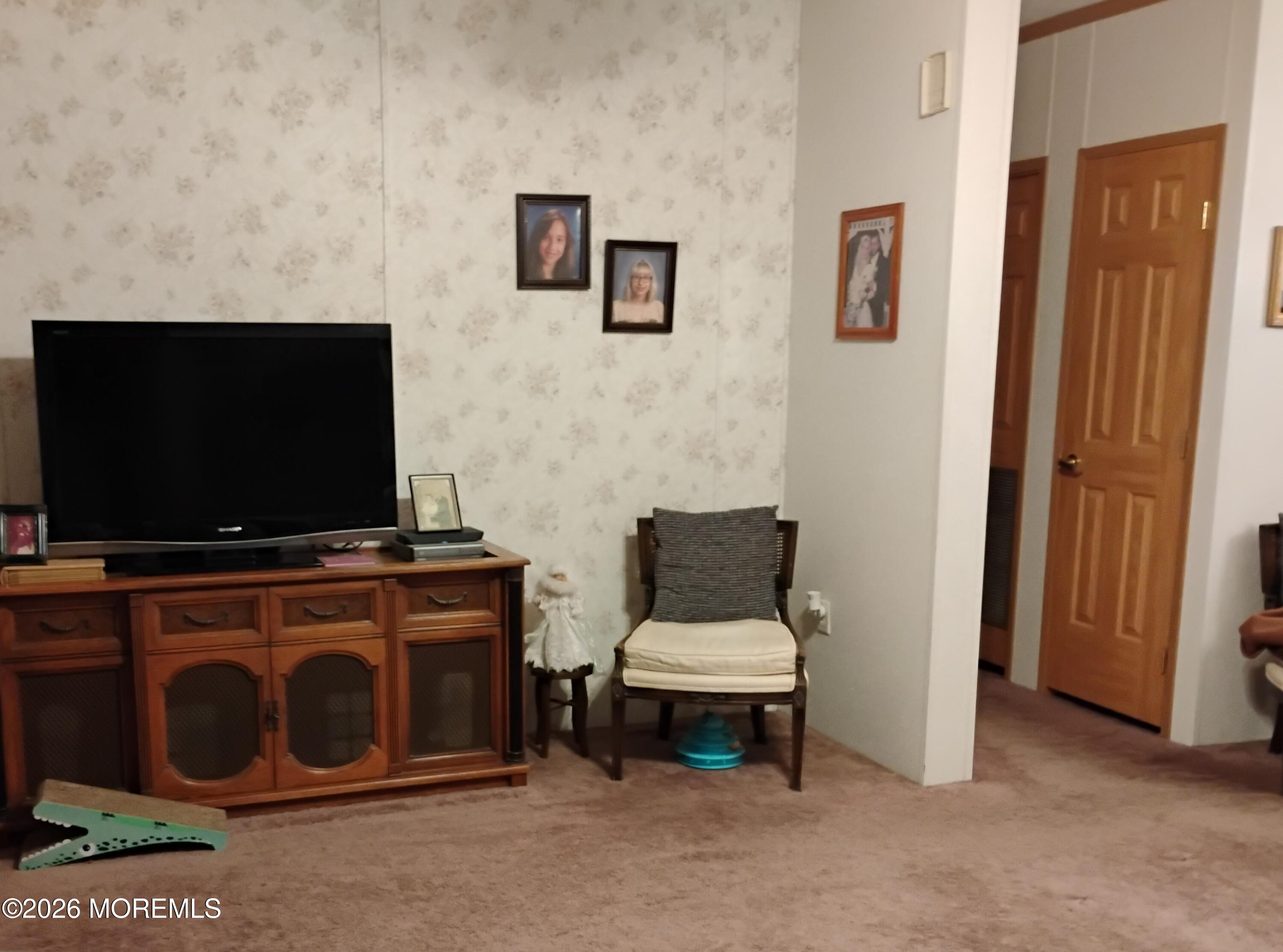 1208 Winding Brook Way Image 5