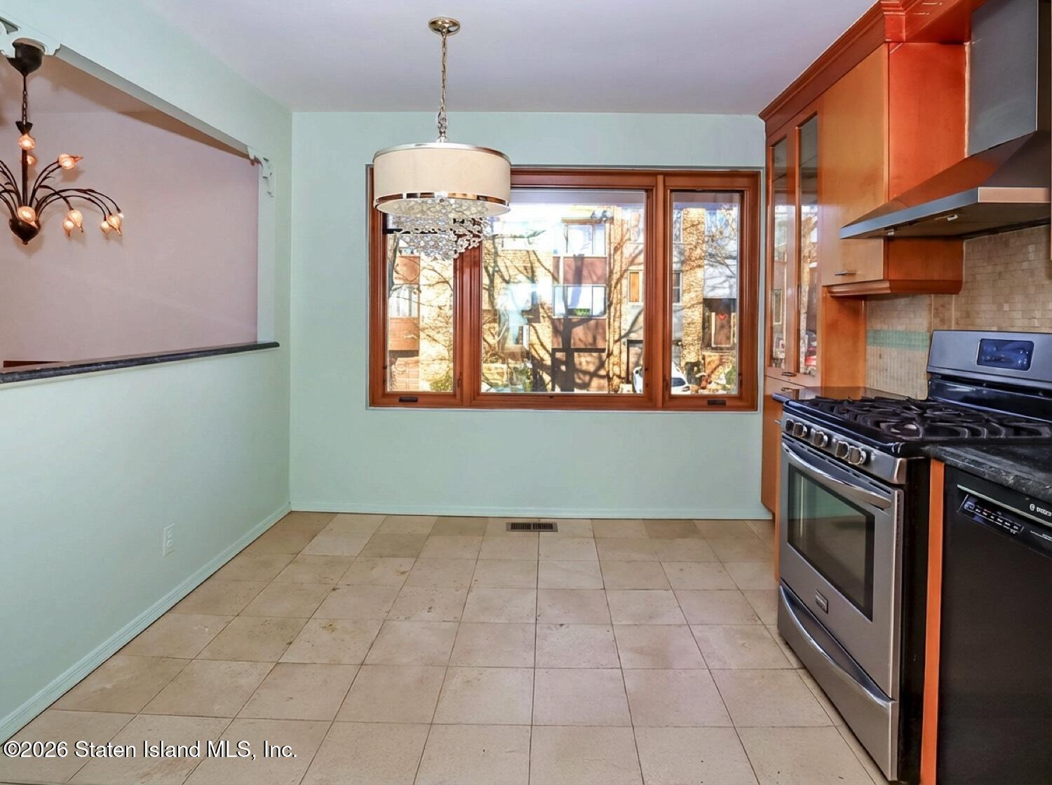 116 Dogwood Lane, Staten Island, NY, 10305 image 10