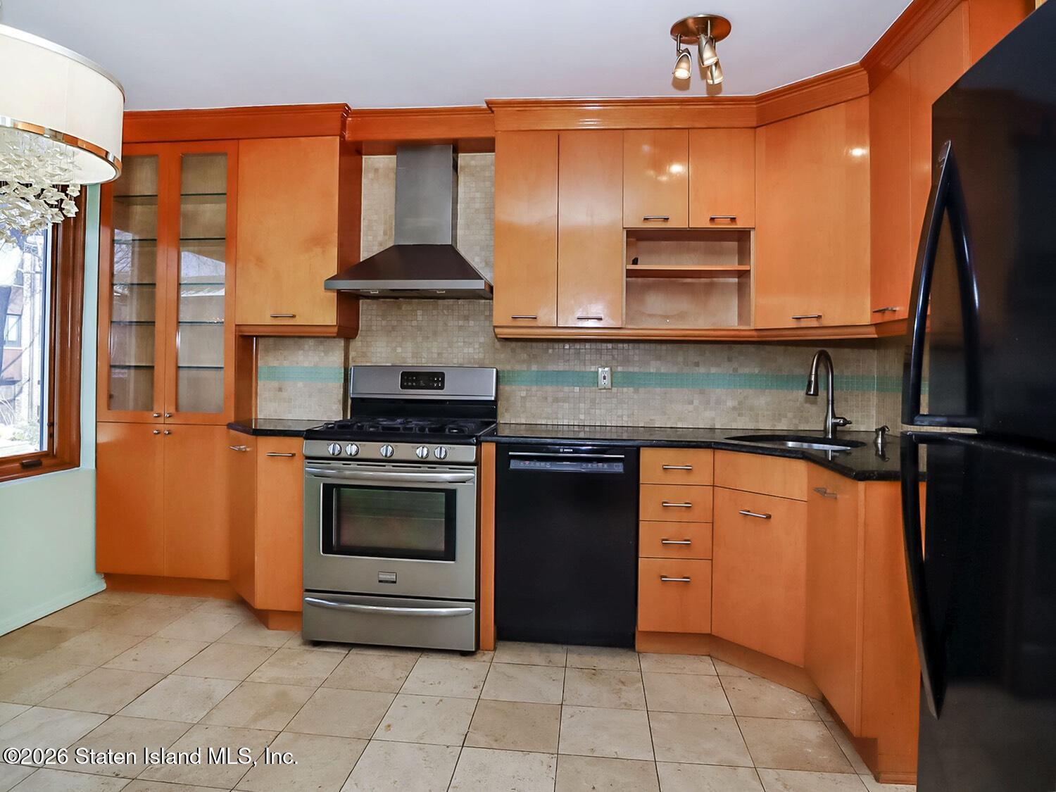 116 Dogwood Lane, Staten Island, NY, 10305 image 8