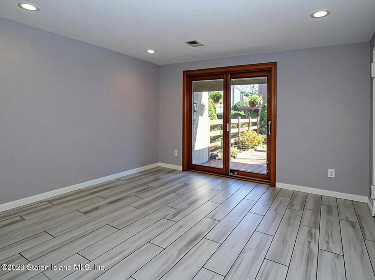 116 Dogwood Lane, Staten Island, NY, 10305 image 24