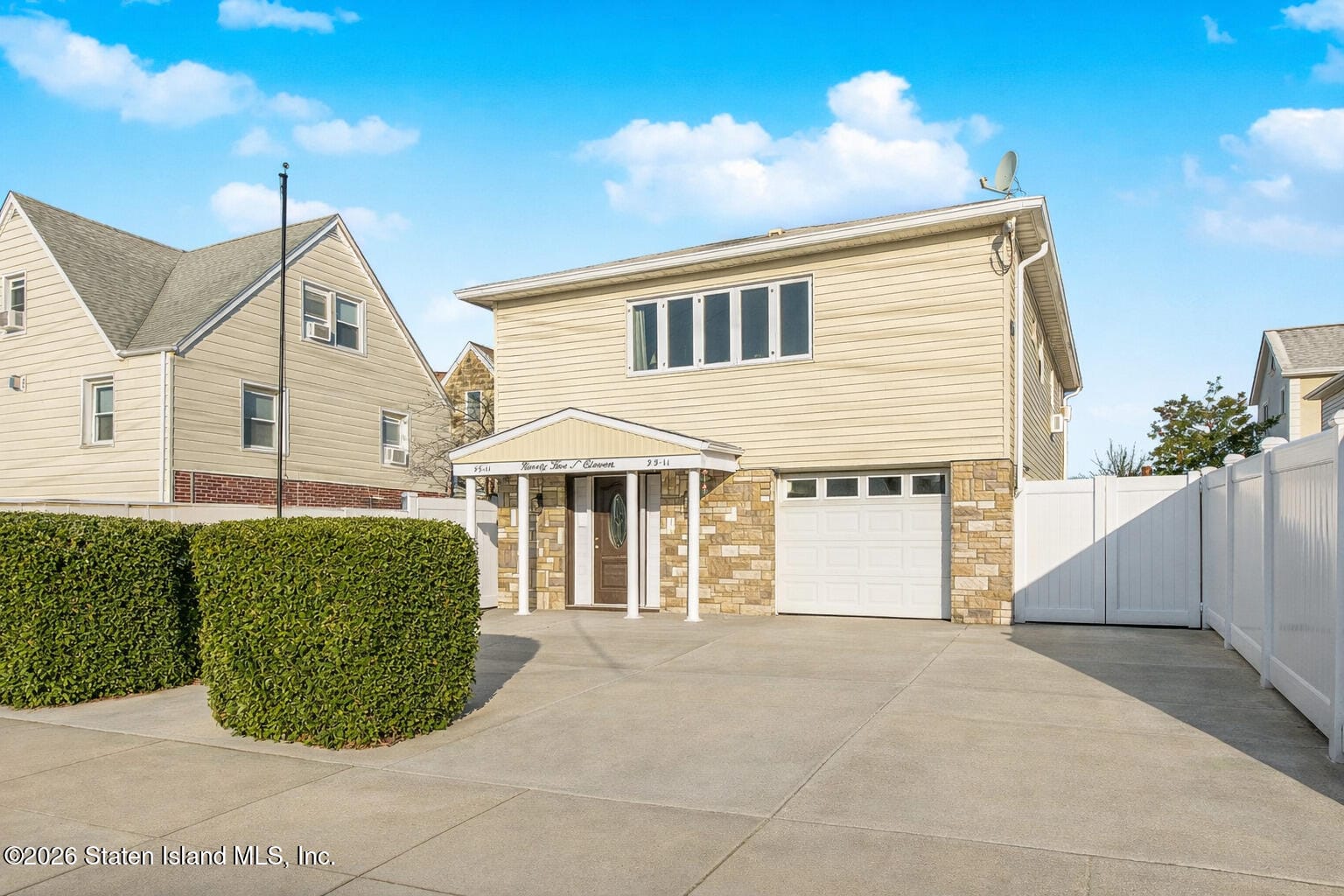 95-11 164th Avenue Image 3