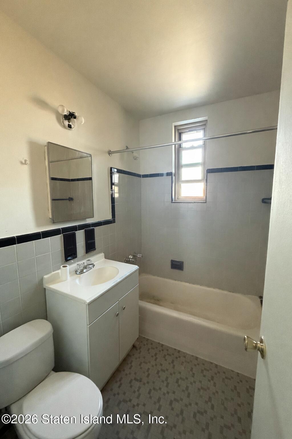 67-25 Clyde Street 7h, Queens, NY, 11375 image 7