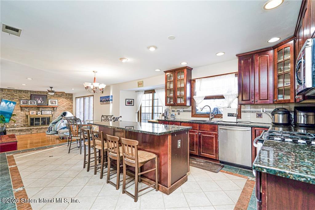 121 Dahlia Street, Staten Island, NY, 10312 image 9