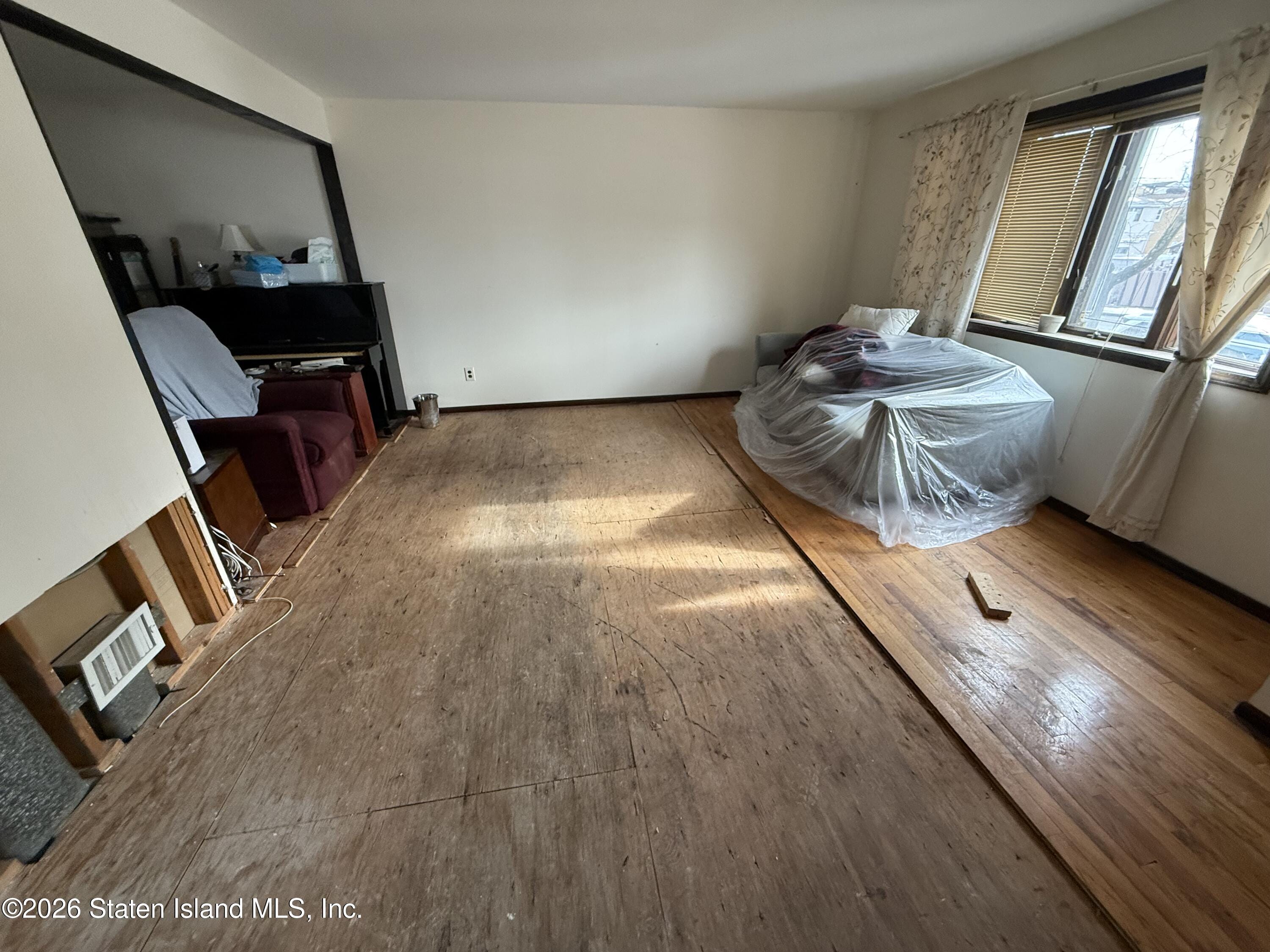 307 Leverett Avenue Image 4