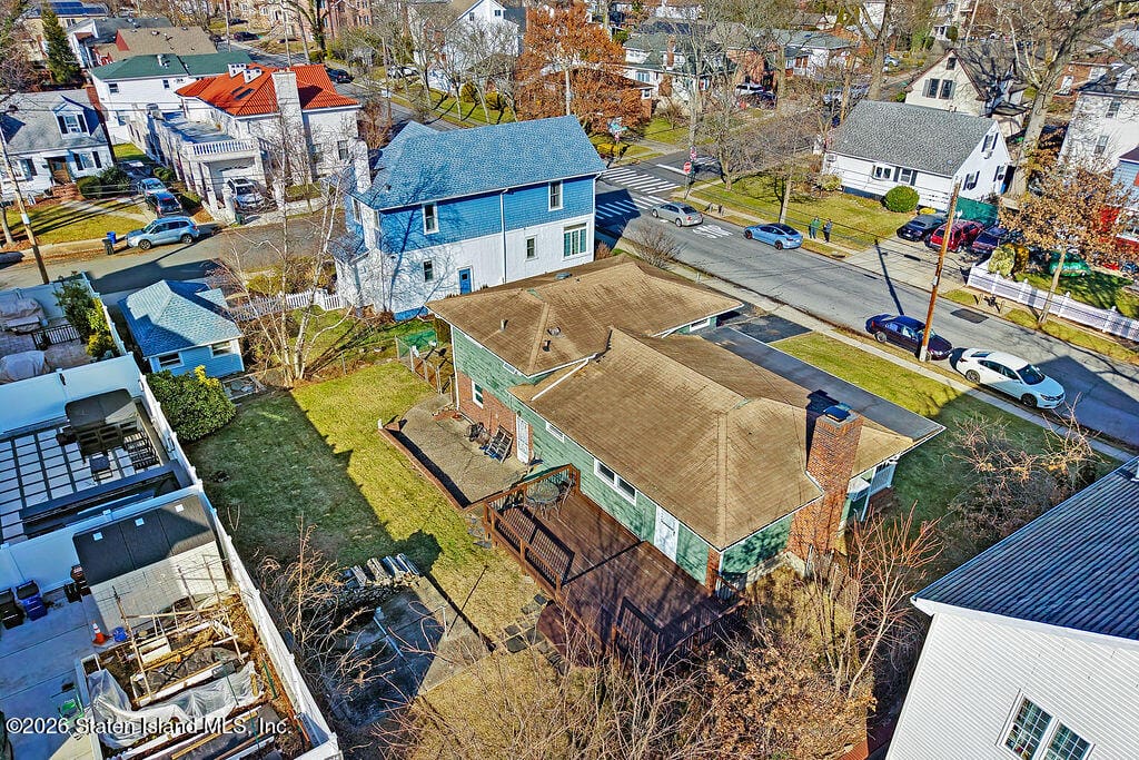 260 Armstrong Avenue Image 3