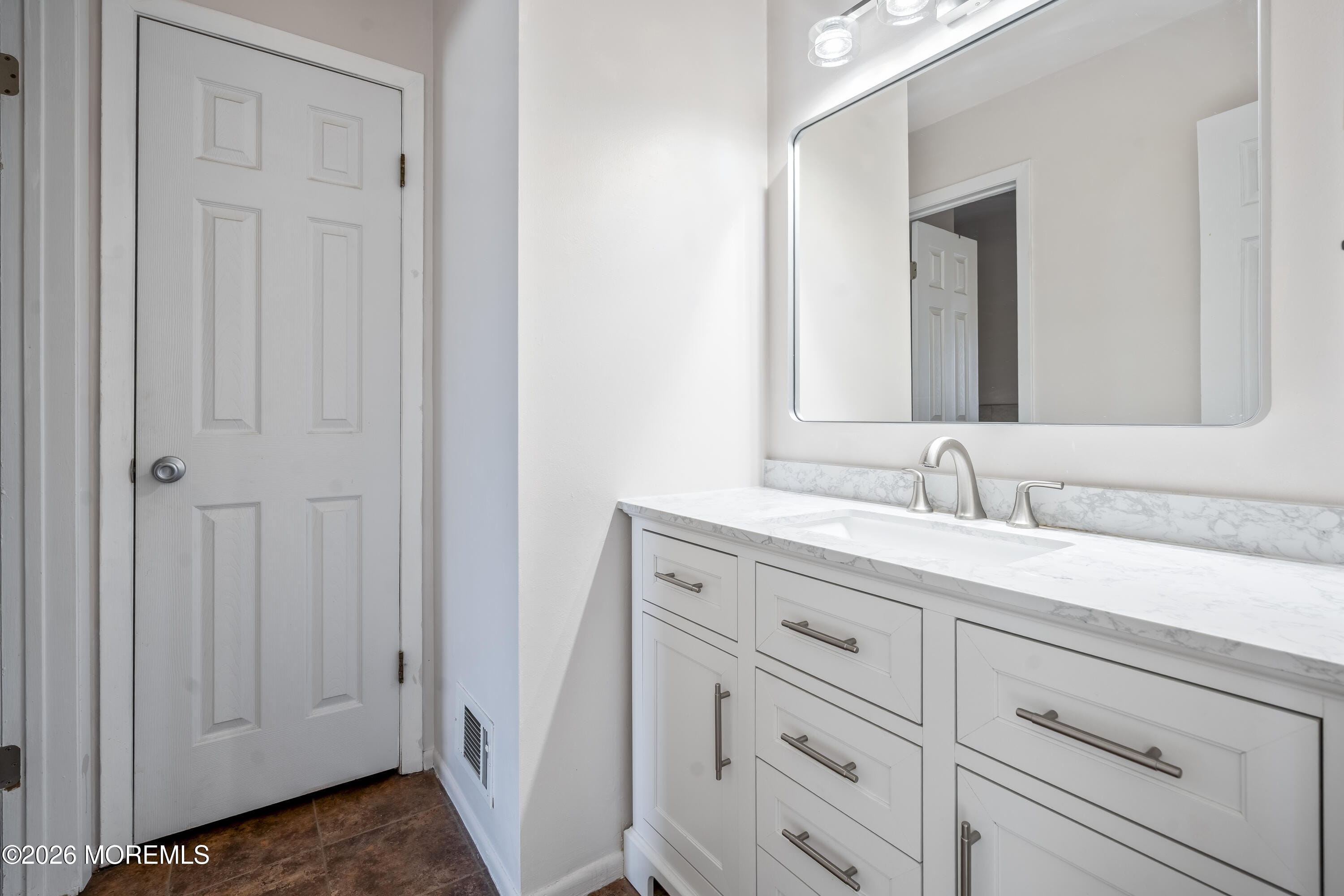 424 Middlewood Road, Middletown, NJ, 07748 image 9