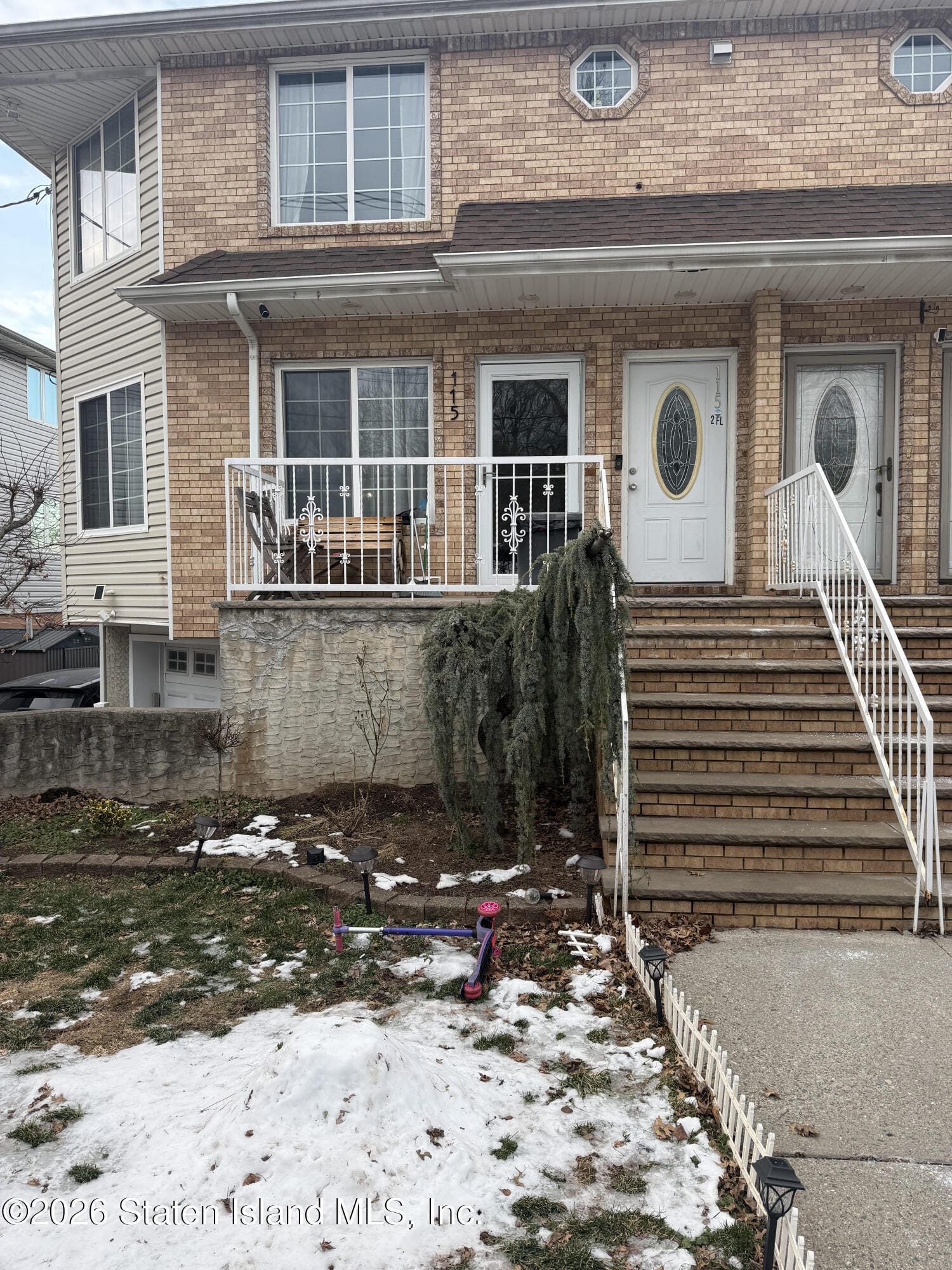 115 Barry Street Image 1