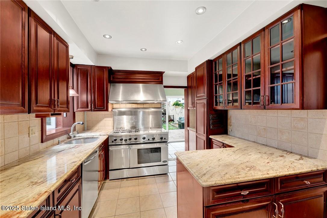 30 E Buchanan Street, Staten Island, NY, 10301 image 12