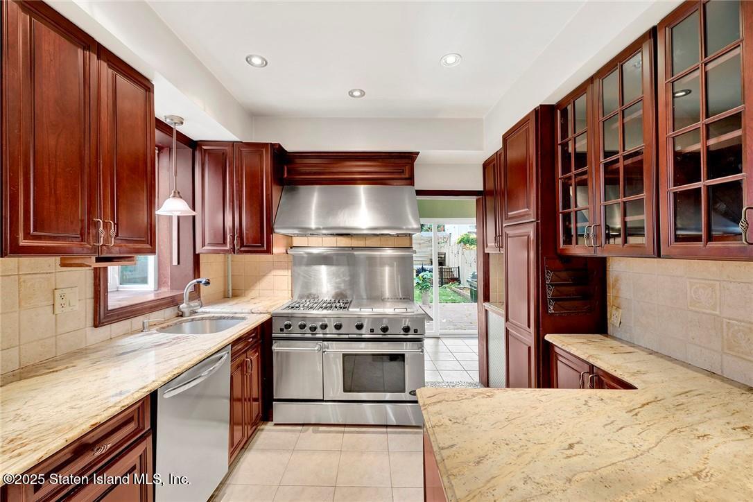 30 E Buchanan Street, Staten Island, NY, 10301 image 13