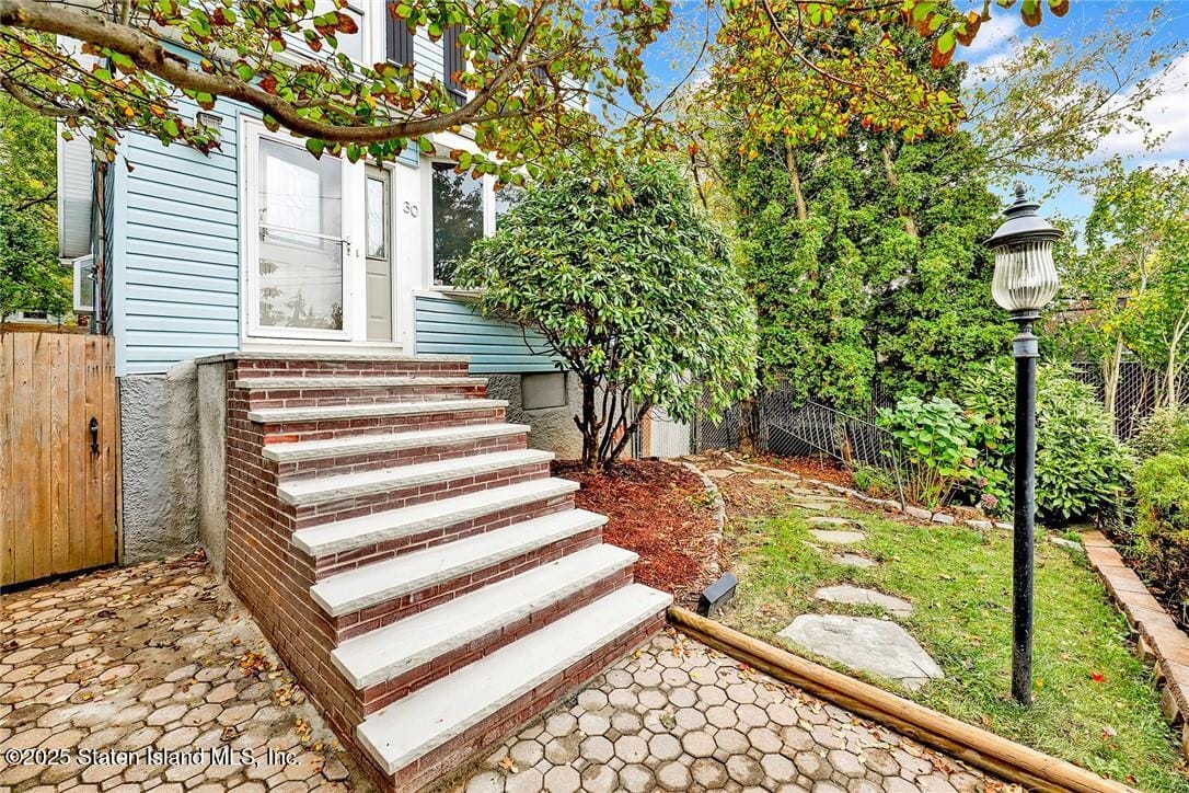 30 E Buchanan Street, Staten Island, NY, 10301 image 33