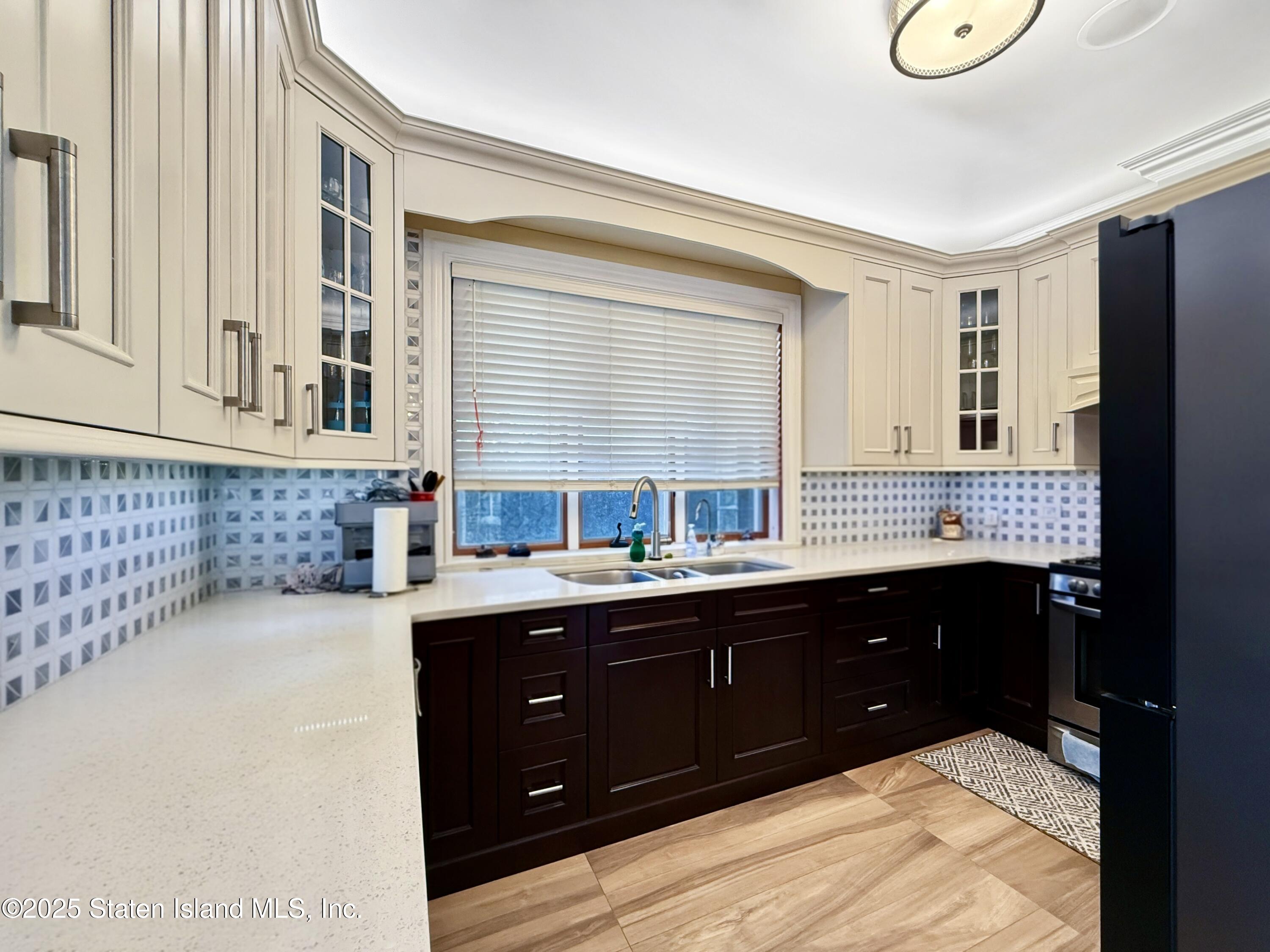 377 Hanover Avenue, Staten Island, NY, 10304 image 7