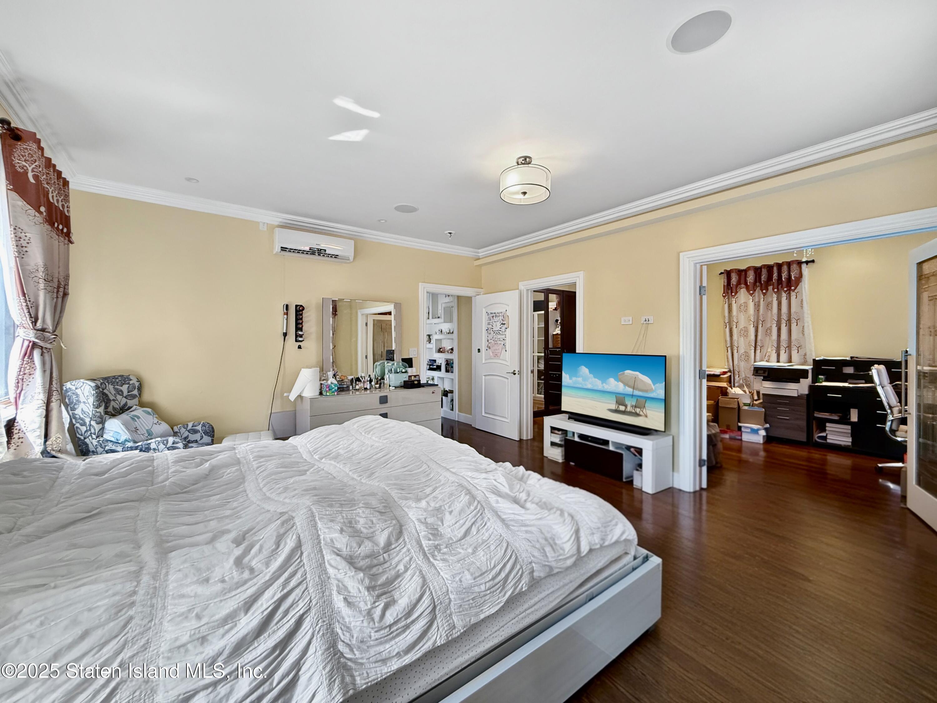 377 Hanover Avenue, Staten Island, NY, 10304 image 10