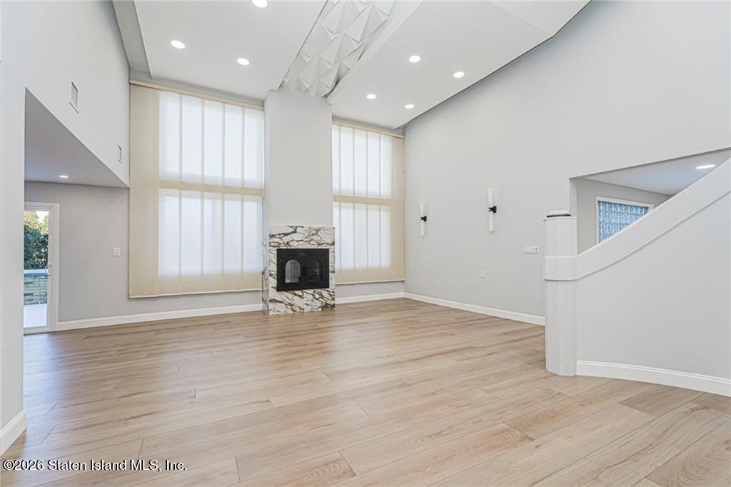 35 Hales Avenue Image 5