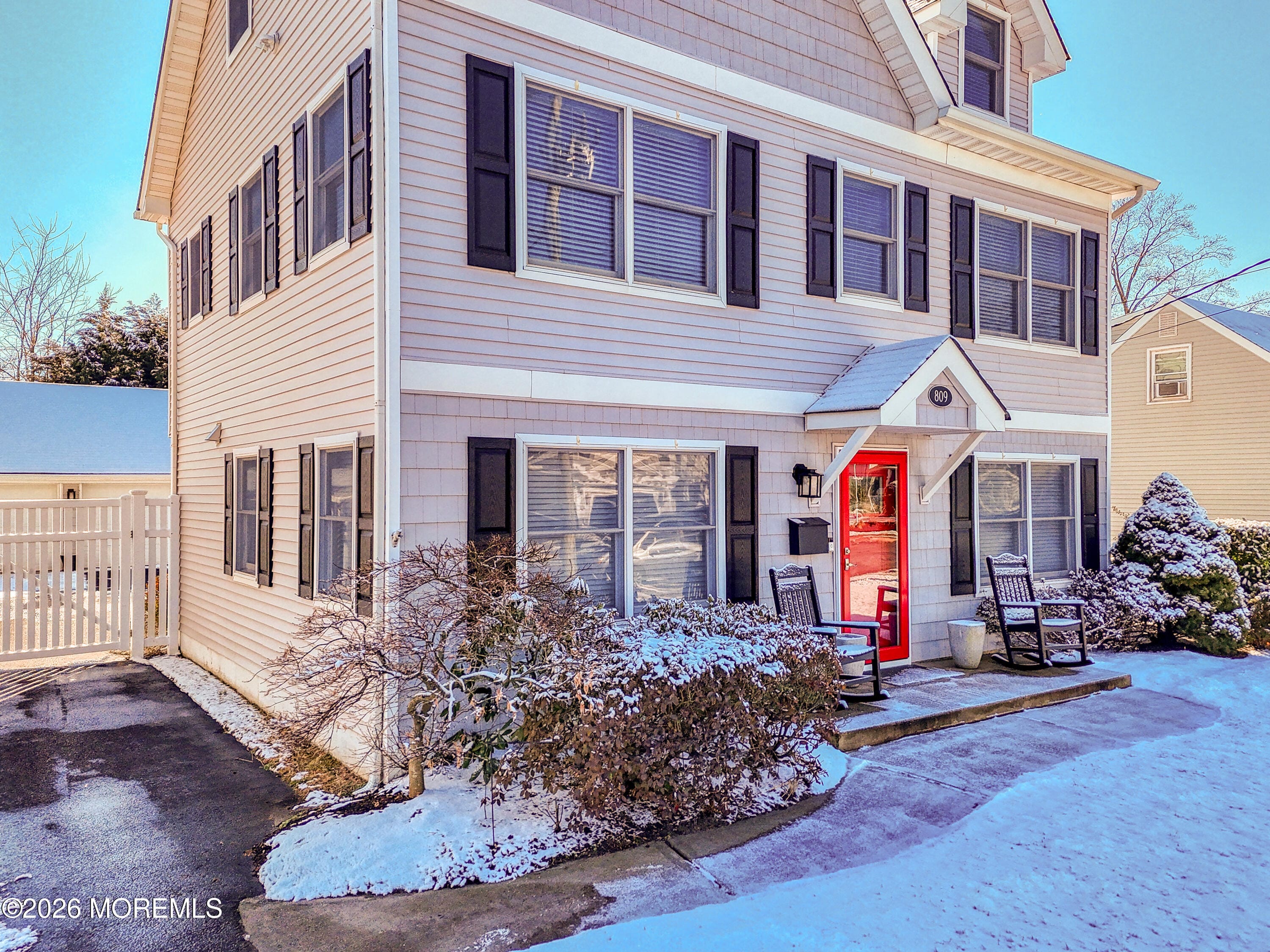 809 Wall Road Image 1