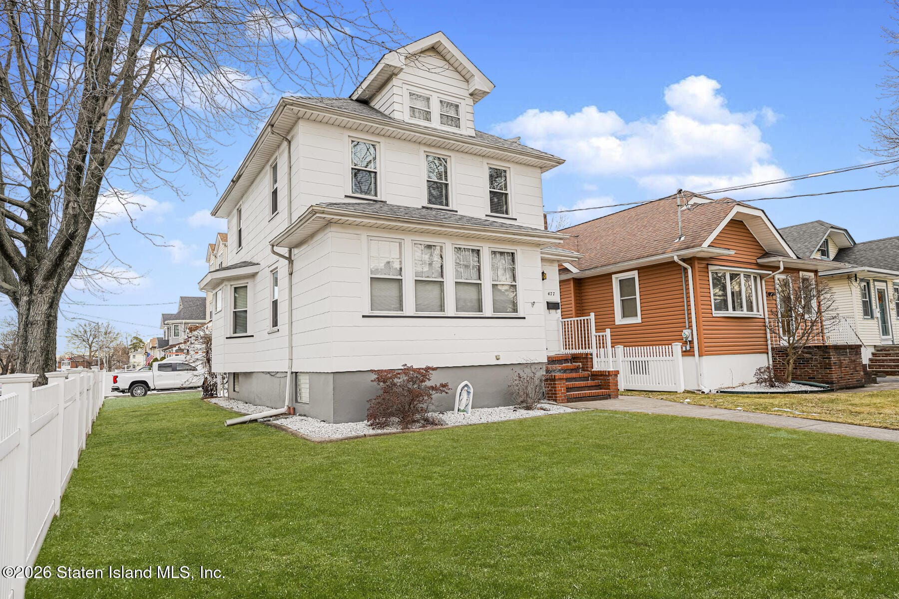 477 College Avenue Image 2