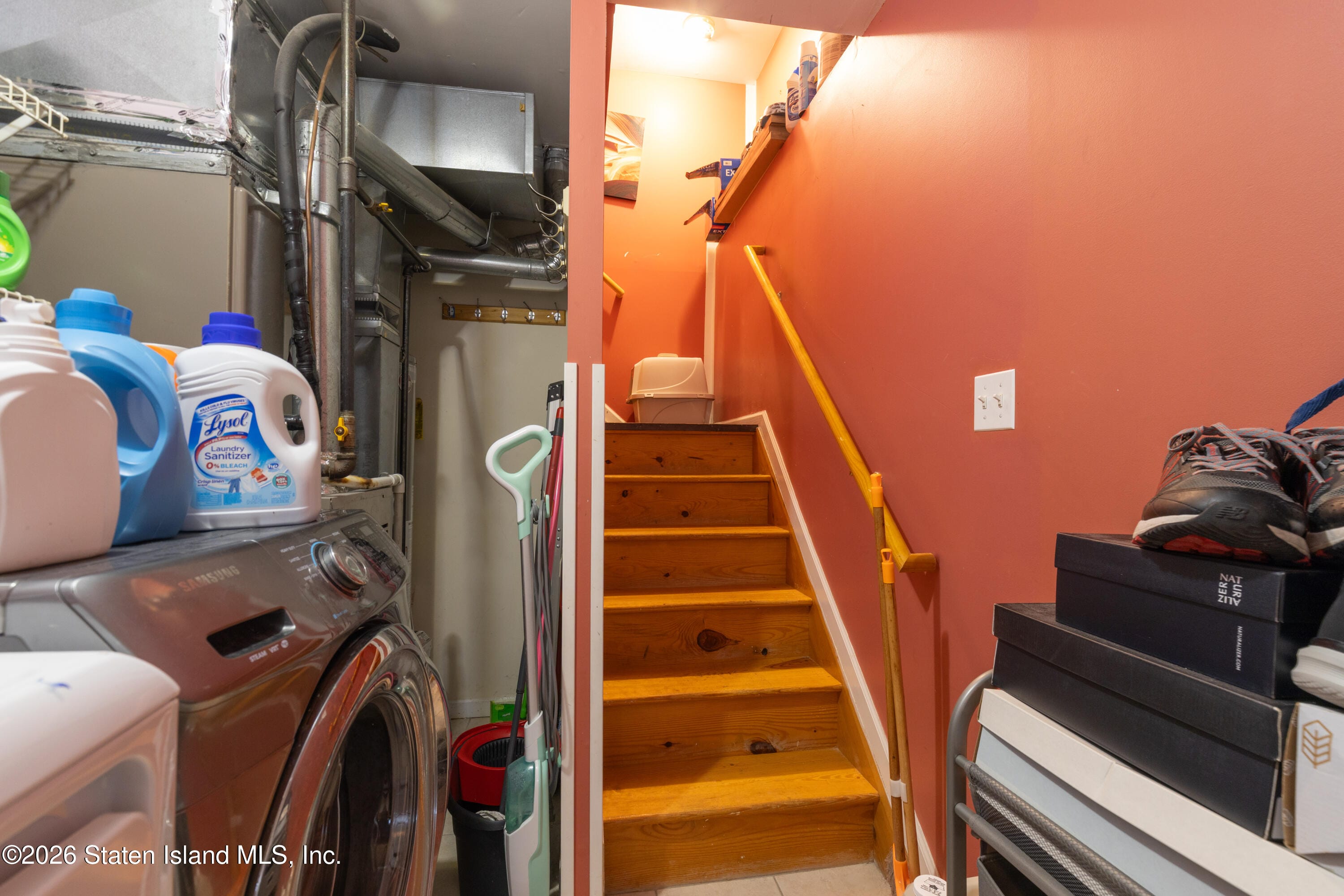 19 Roosevelt Avenue, Staten Island, NY, 10314 image 30