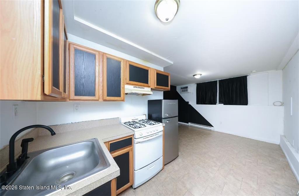 220 Dartmouth Image 5