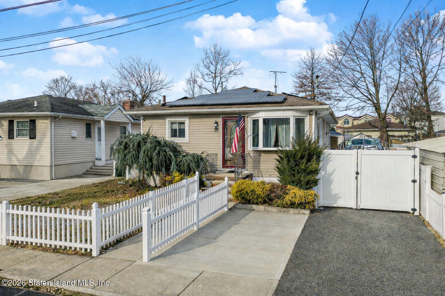 407 Stoneham Street Image 3