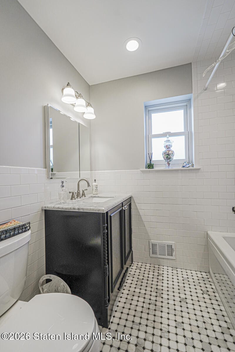 76 Berry Avenue, Staten Island, NY, 10312 image 16