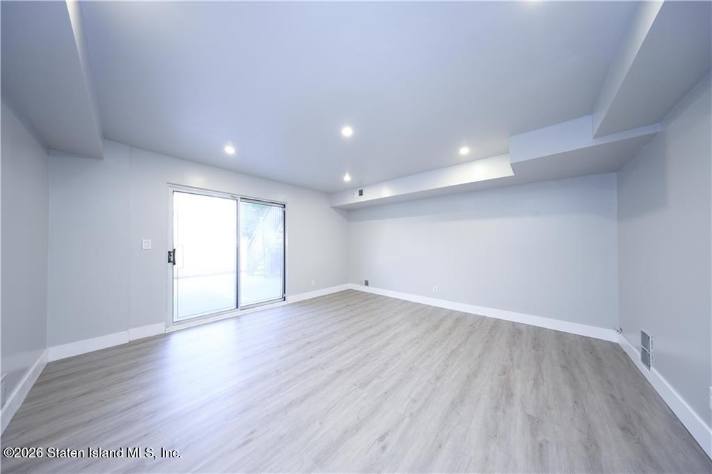 22 Francine Lane Image 4