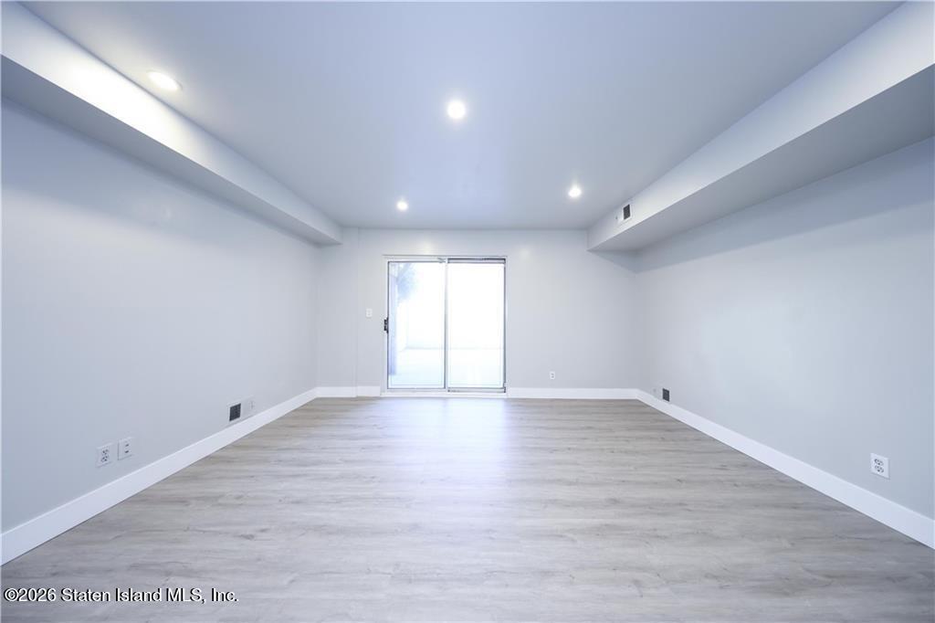 22 Francine Lane Image 5