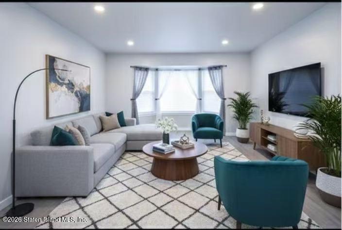 22 Francine Lane, Staten Island, NY, 10314 image 12