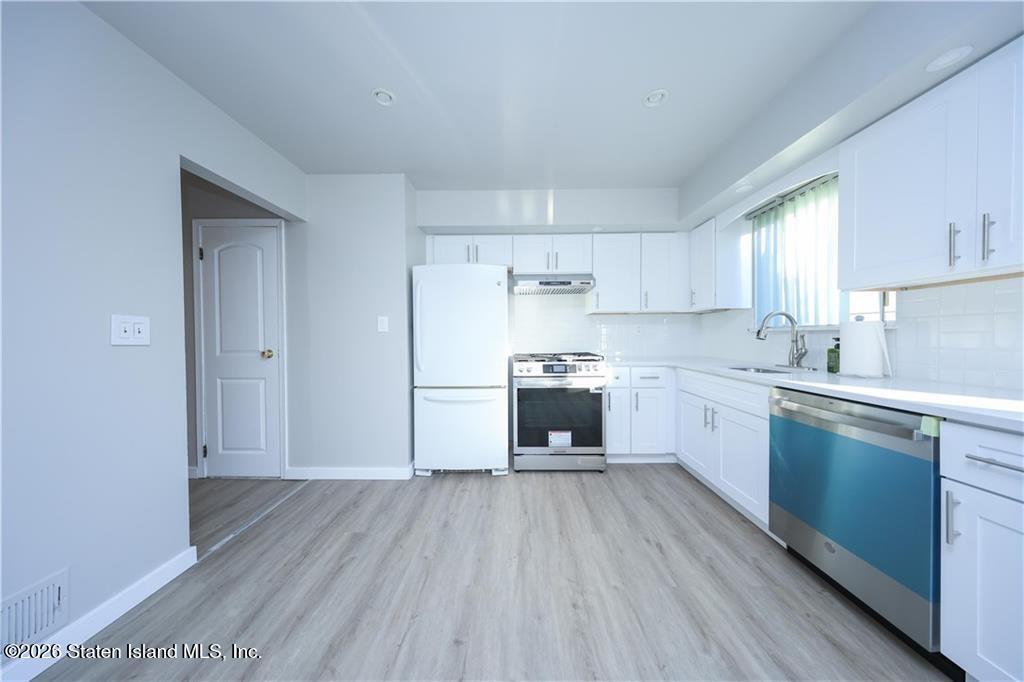 22 Francine Lane, Staten Island, NY, 10314 image 20