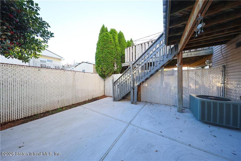 22 Francine Lane, Staten Island, NY, 10314 image 42
