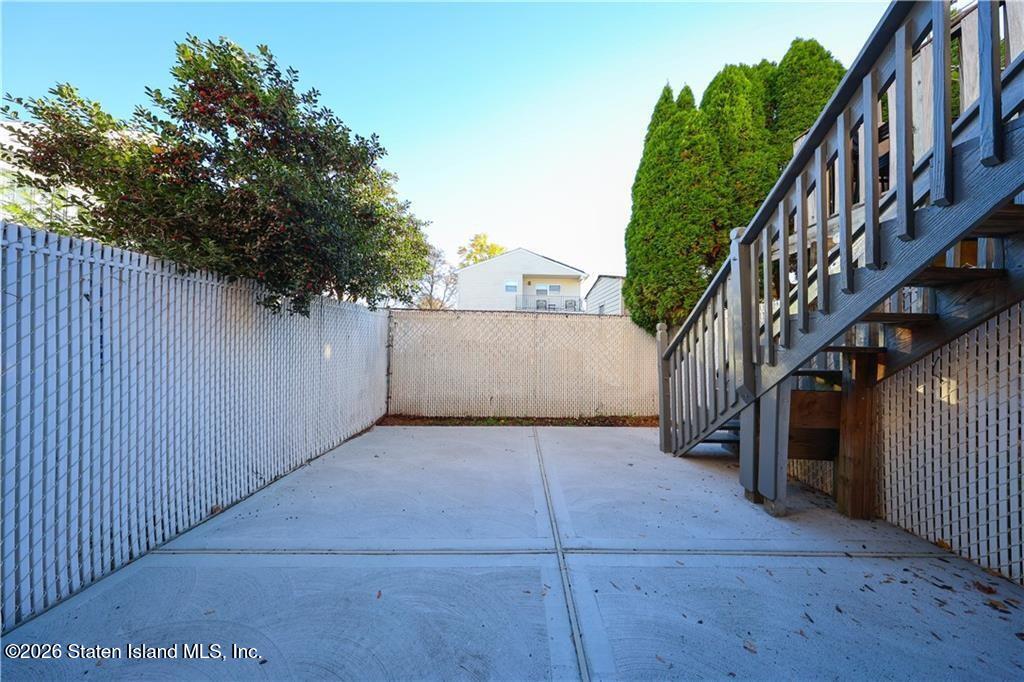 22 Francine Lane, Staten Island, NY, 10314 image 45