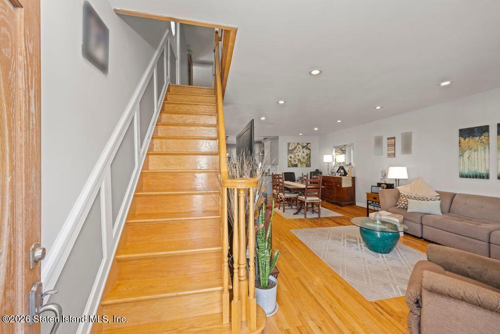 140 Burke Avenue Image 4