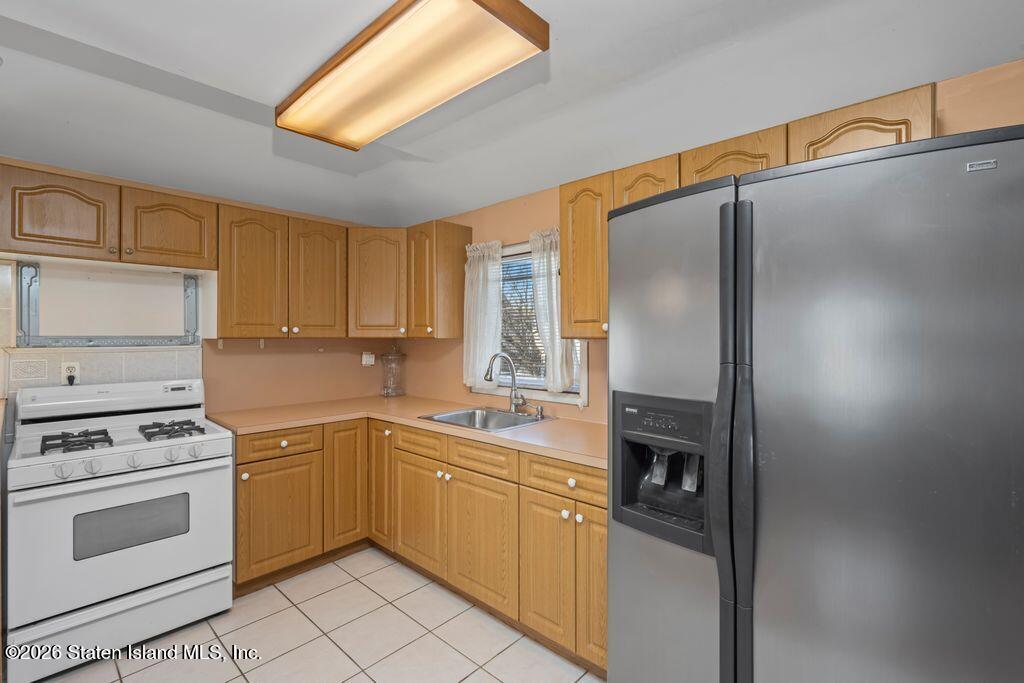 140 Burke Avenue, Staten Island, NY, 10314 image 17