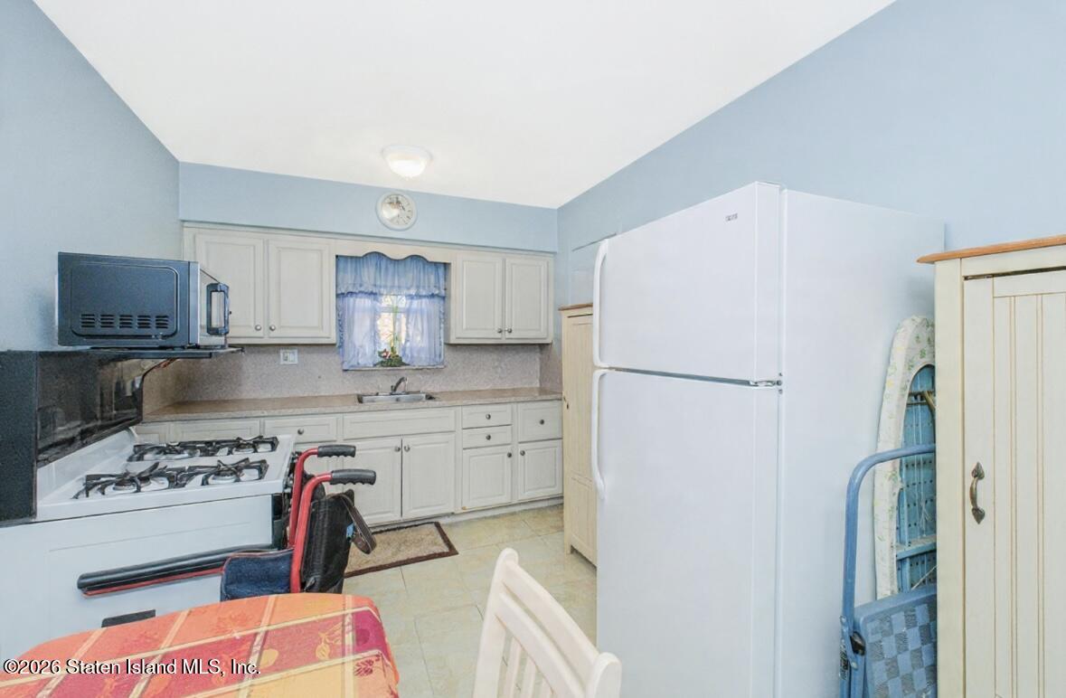 658 Tysens Lane Image 4