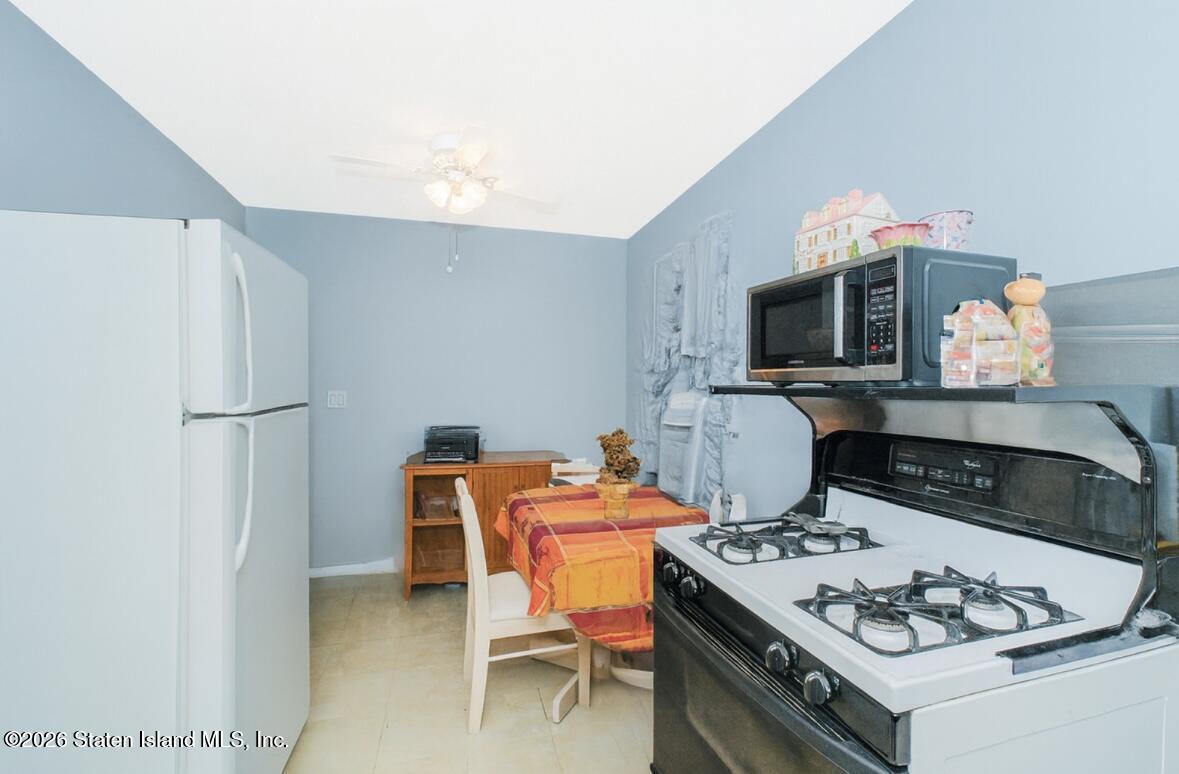 658 Tysens Lane Image 5