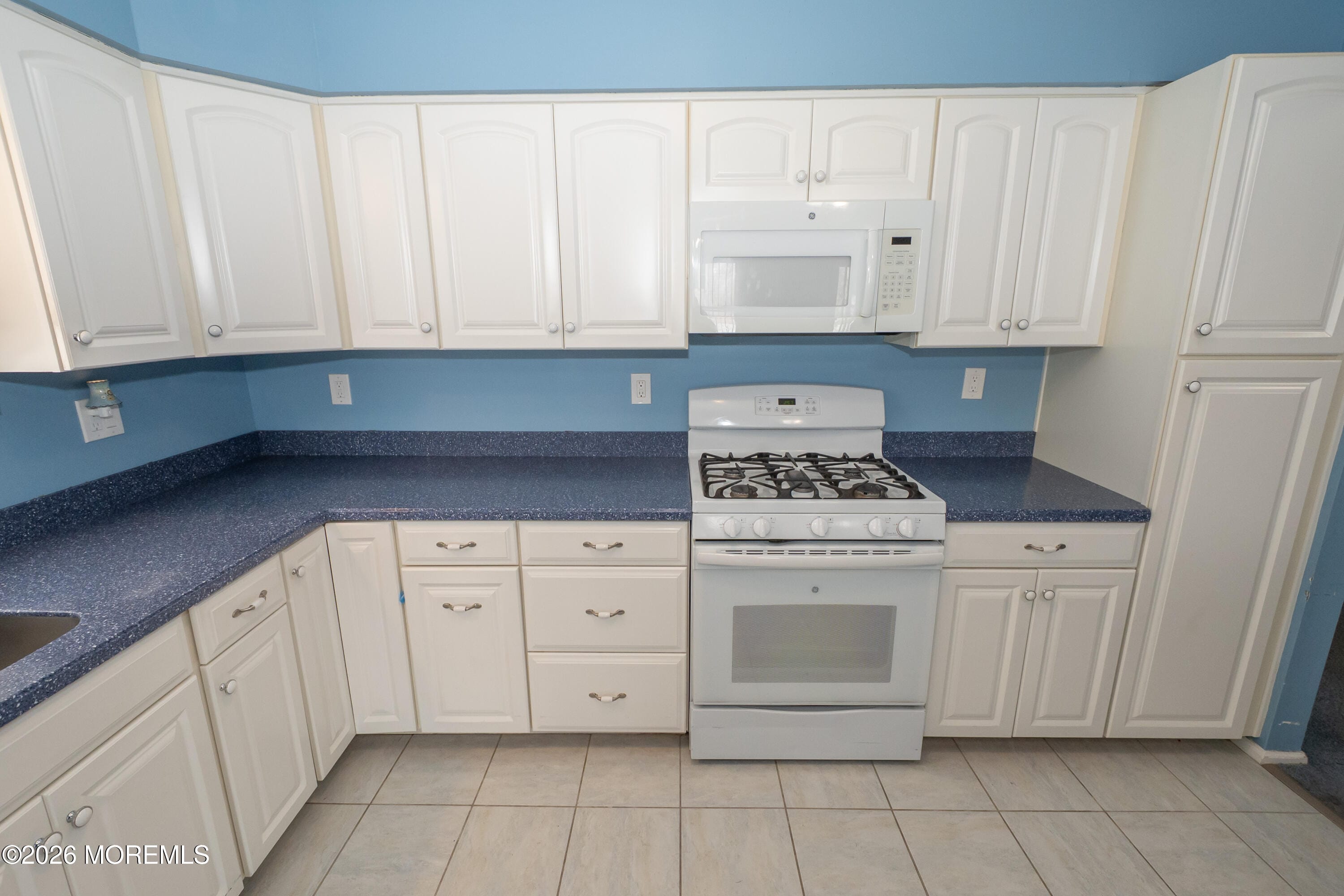 42 Buttonwood Court, Lakewood, NJ, 08701 image 15