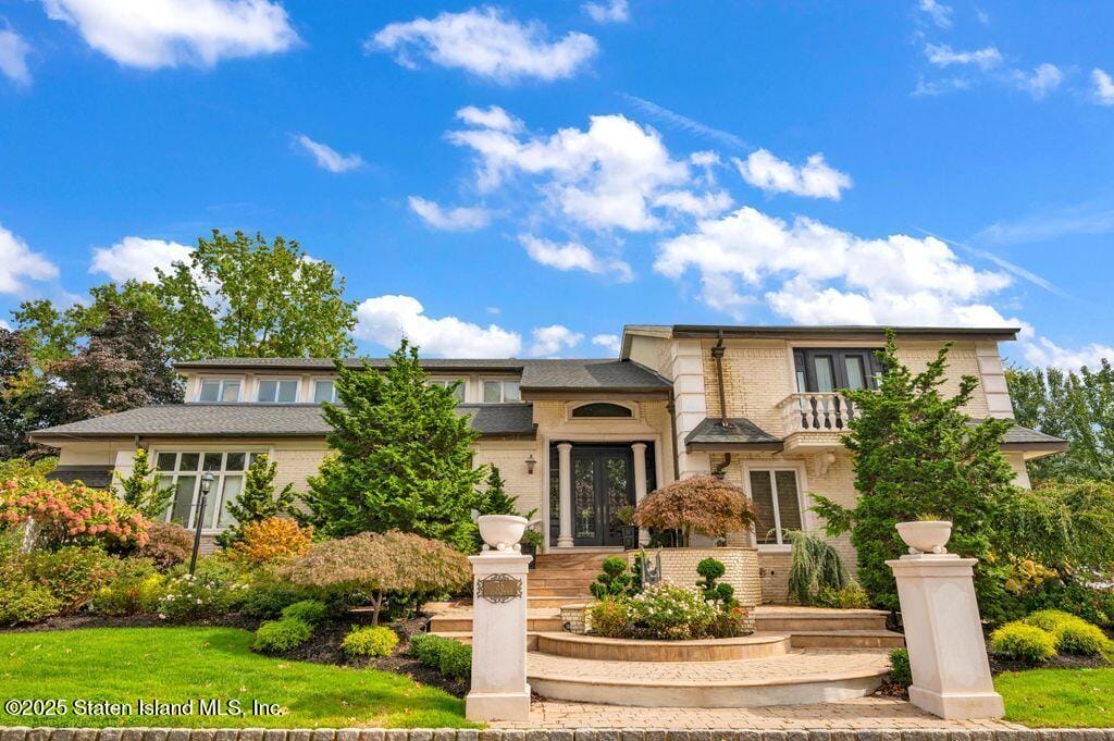 35 Jeffrey Place Image 2