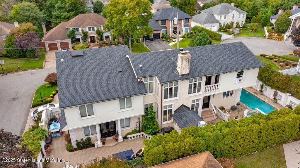 35 Jeffrey Place Image 5