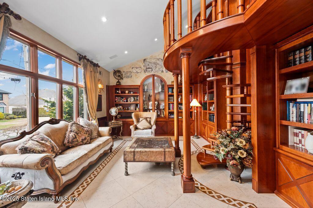 35 Jeffrey Place, Staten Island, NY, 10307 image 10