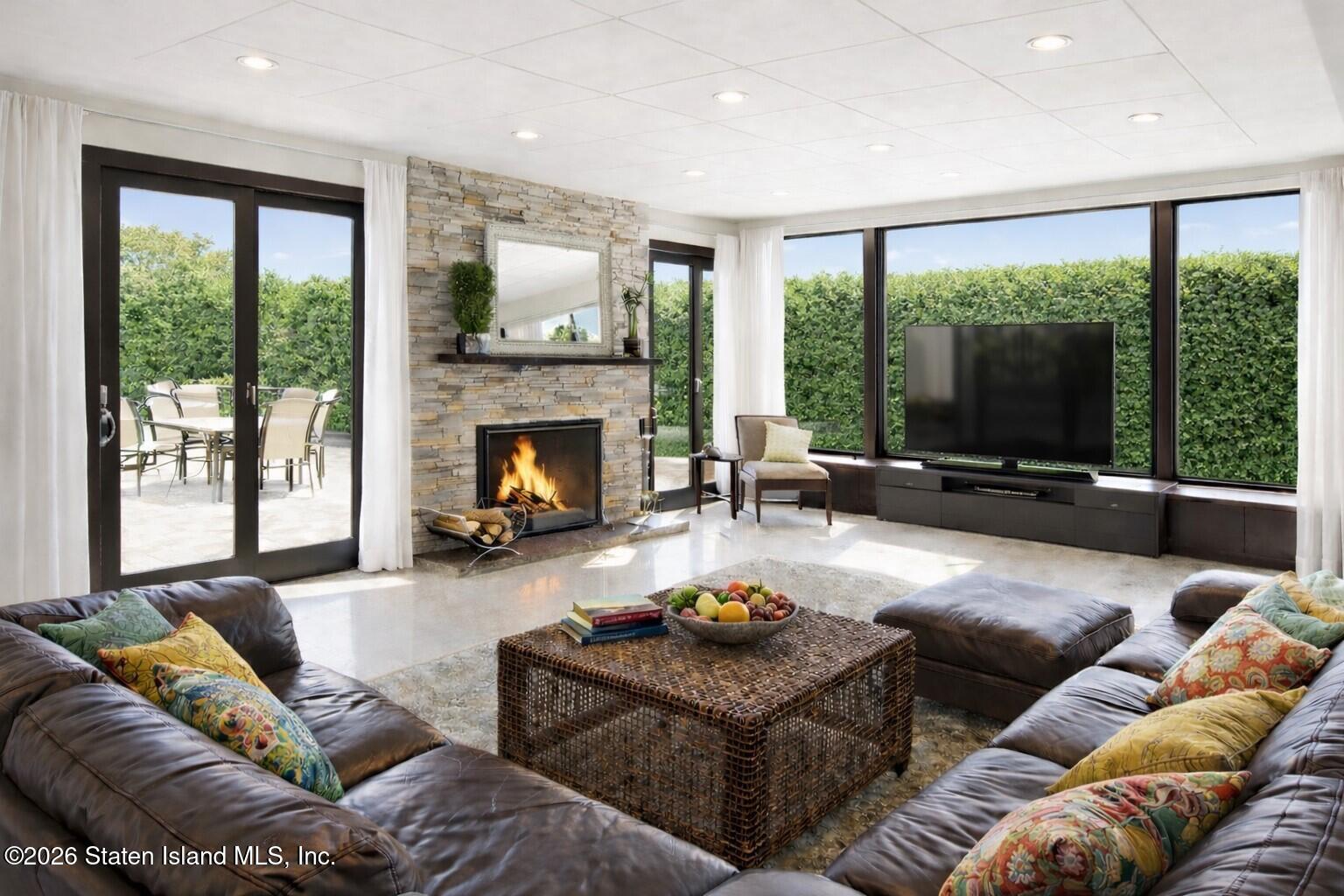 70 Woodvale Loop, Staten Island, NY, 10309 image 22