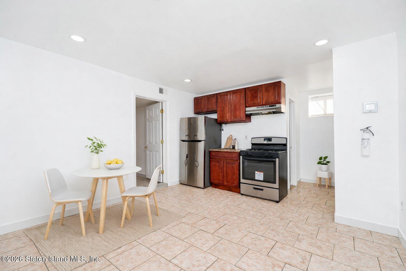 256 Eltingville Boulevard, Staten Island, NY, 10312 image 14