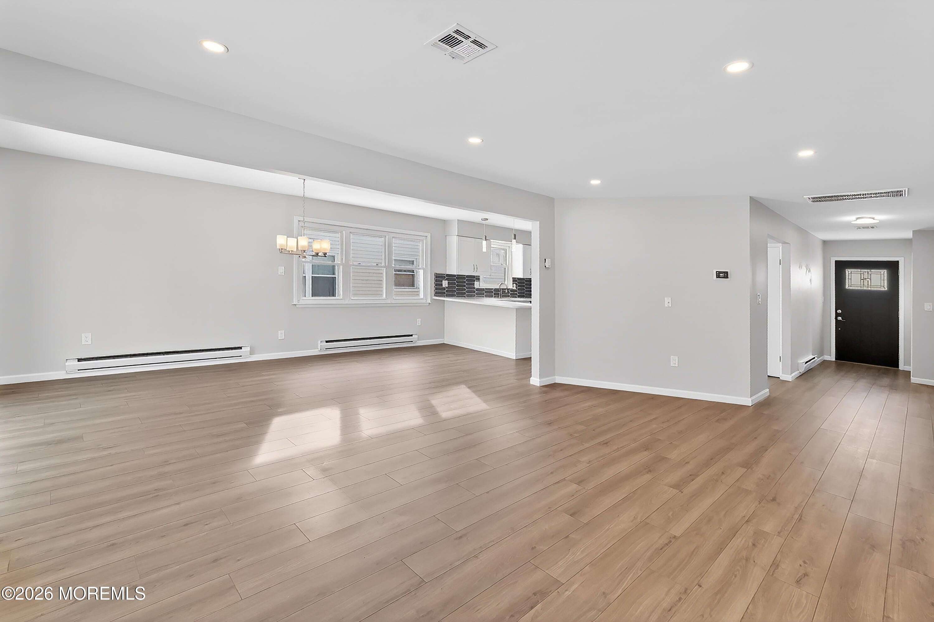 179 Courtshire Drive Image 4